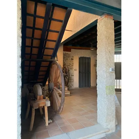Casa Rural La Vertedera 2 *